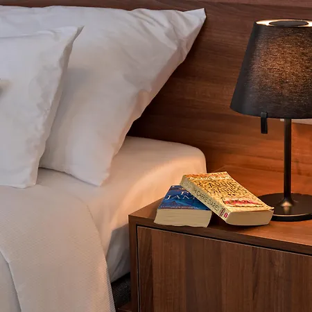 Priska Med Luxury Alojamento de Acomodação e Pequeno-almoço Split