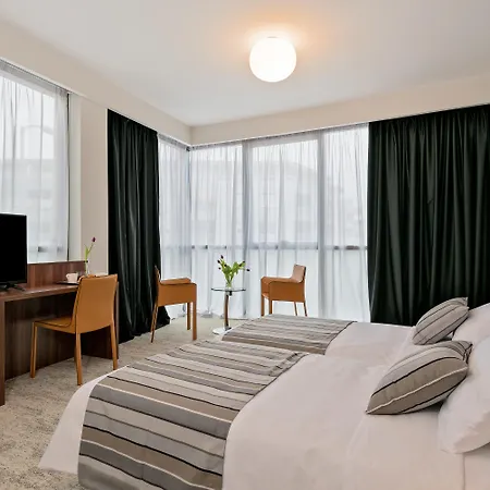 Priska Med Luxury 4* Split