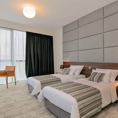 Alojamento de Acomodação e Pequeno-almoço Priska Med Luxury Split