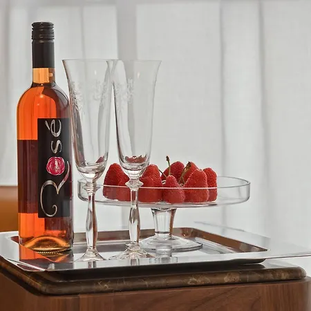 Priska Med Luxury Alojamento de Acomodação e Pequeno-almoço