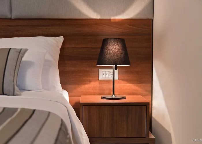 Priska Med Luxury krevet i doručak Split