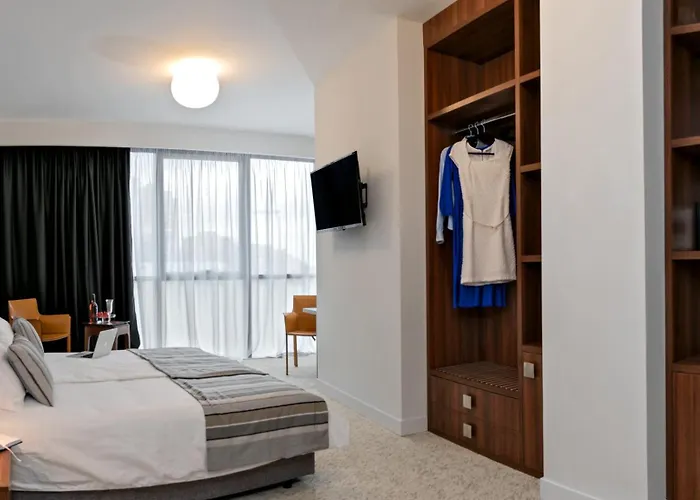 krevet i doručak Priska Med Luxury 4*