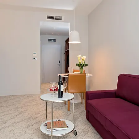 Priska Med Luxury 4* سبليت