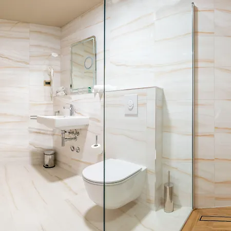 Priska Med Luxury Bed and breakfast 4*