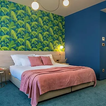 Priska Med Luxury Bed & Breakfast 4*
