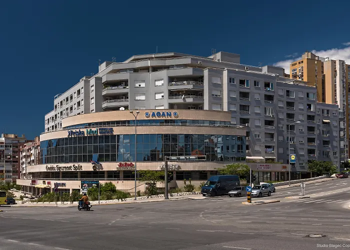 Priska Med Luxury Panzió 4*