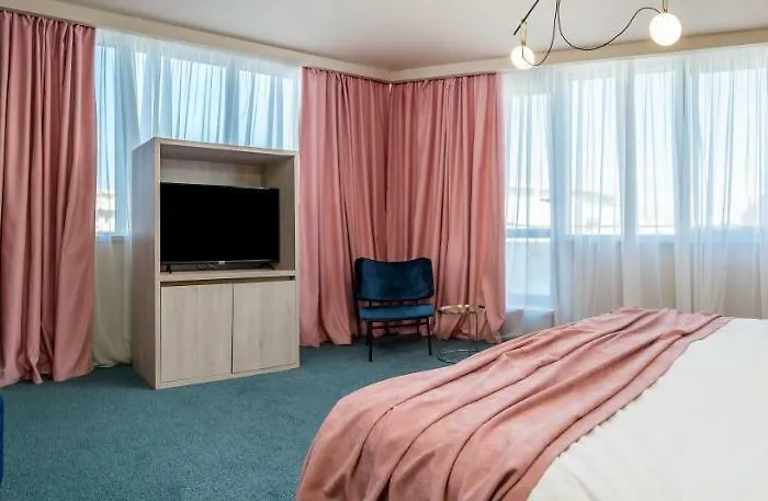 Priska Med Luxury 4* Σπλιτ