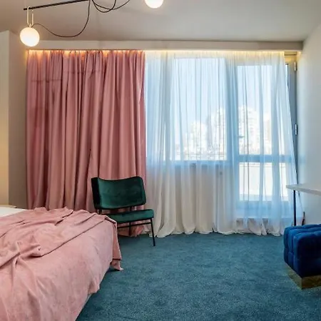 Priska Med Luxury سبليت