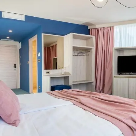 Priska Med Luxury 4* سبليت